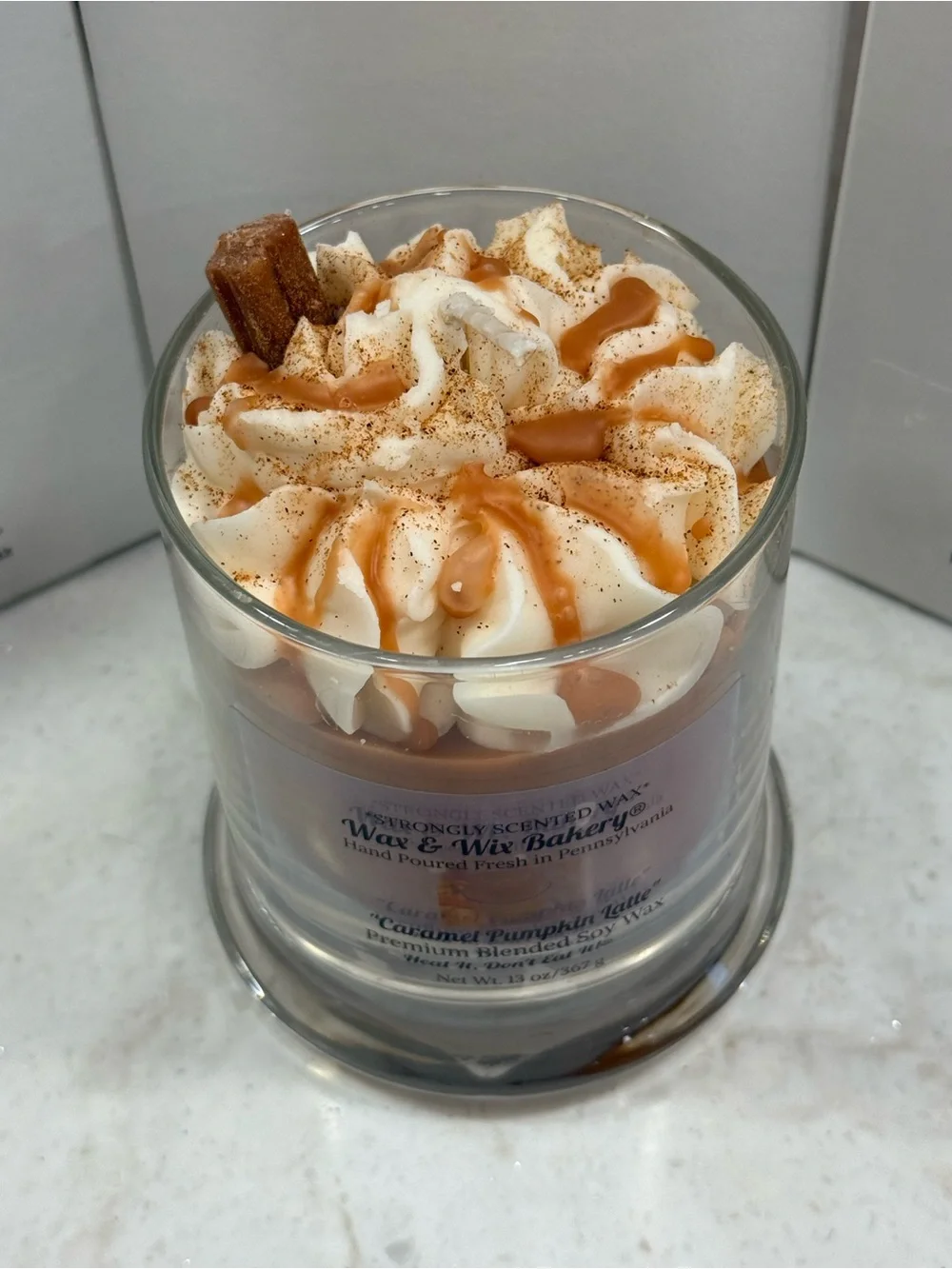 Caramel Pumpkin Latte Scented Candle - White & Brown
